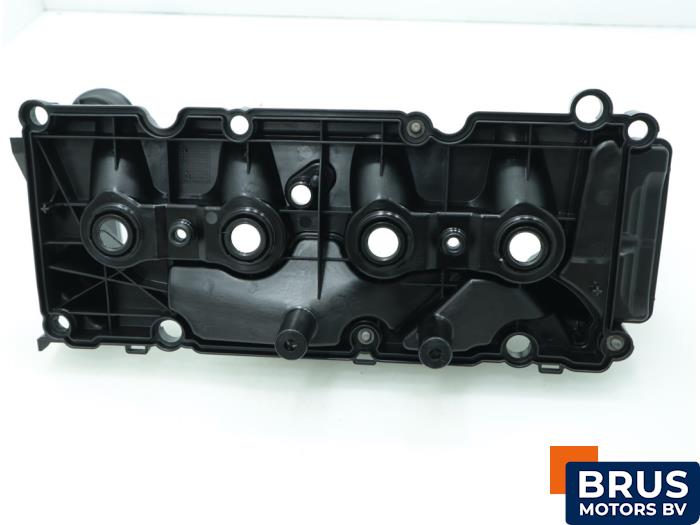 Ventildeckel van een Volkswagen Transporter T6 2.0 TDI 150 2019