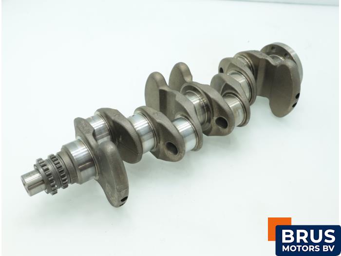 Usagé Vilebrequin Mercedes A (W176) 1.6 A-200 16V Prix € 423,50 Prix TTC proposé par Brus Motors BV