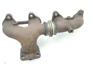 Used Exhaust manifold Toyota Land Cruiser 90 (J9) 3.0 D-4D 16V Price € 121,00 Inclusive VAT offered by Brus Motors BV