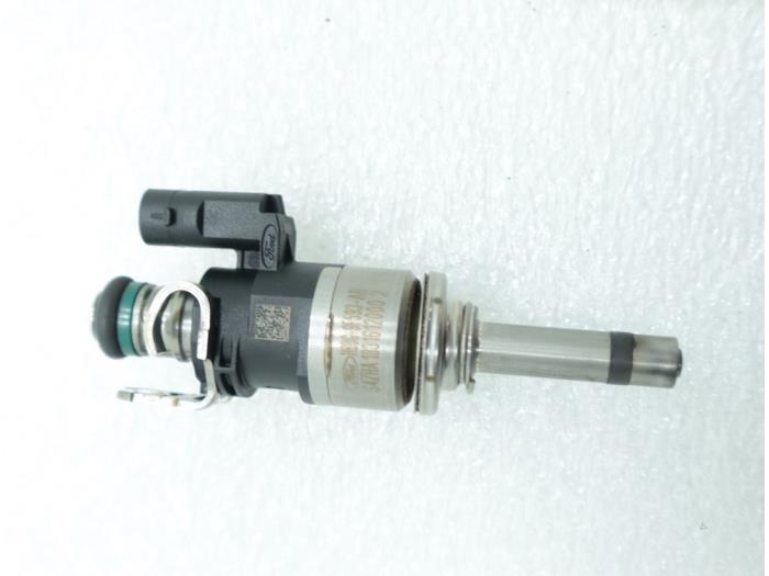 Injecteur (injection essence) d'un Ford Focus 4 1.0 Ti-VCT EcoBoost 12V 125 2021