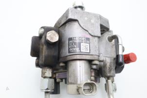 Used Mechanical fuel pump Mitsubishi L-200 2.4 Clean Diesel Price € 302,50 Inclusive VAT offered by Brus Motors BV