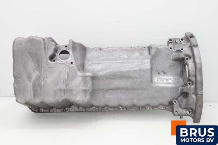 Usagé Couvercle carter Mercedes G (463) G 270 CDI 20V Prix € 181,50 Prix TTC proposé par Brus Motors BV