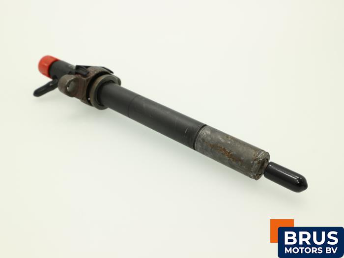 Usagé Injecteurs Peugeot 508 SW (8E/8U) 2.0 HDiF 16V Prix € 90,75 Prix TTC proposé par Brus Motors BV