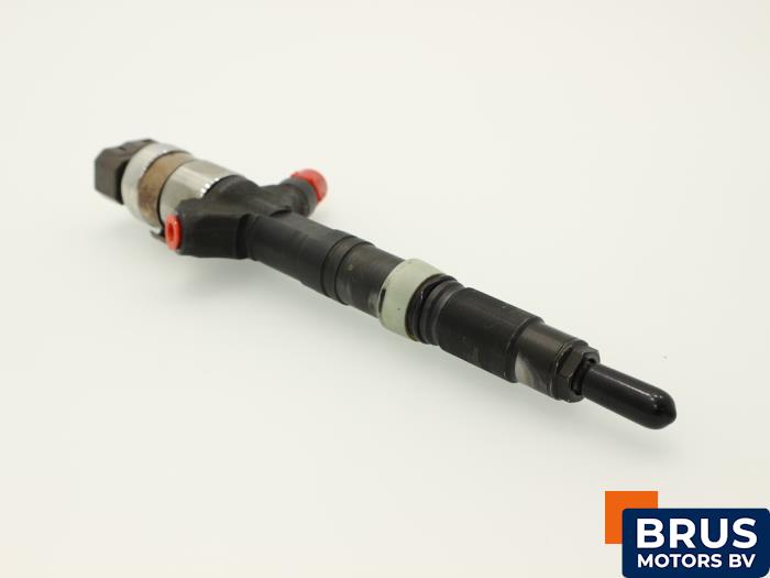 Usagé Injecteurs Toyota Land Cruiser (J12) 3.0 D-4D 16V Prix € 151,25 Prix TTC proposé par Brus Motors BV