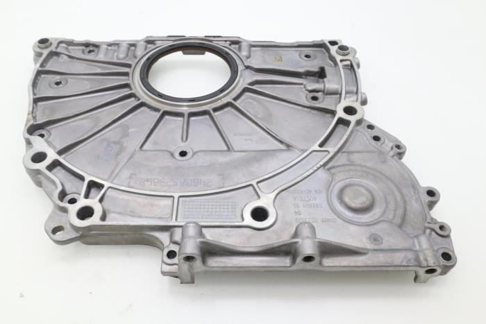 Timing cover from a BMW 3 serie (G20) 320i 2.0 TwinPower Turbo 16V 2019