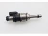 Injector (petrol injection) from a Ford Focus 4, 2018 / 2025 1.0 Ti-VCT EcoBoost 12V 125, Hatchback, Petrol, 999cc, 92kW (125pk), FWD, B7DA, 2018-01 / 2025-12 2021