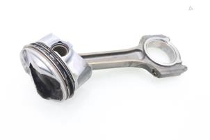 Used Connecting rod Ford Focus 3 1.0 Ti-VCT EcoBoost 12V 125 Price € 90,75 Inclusive VAT offered by Brus Motors BV