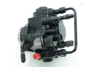 Usagé Pompe carburant mécanique Landrover Defender I 2.4 TD4 16V Pick-up Prix € 151,25 Prix TTC proposé par Brus Motors BV