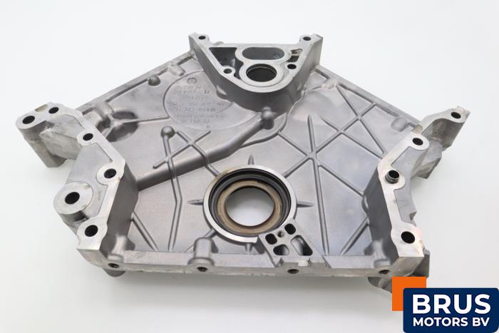 Usagé Couvercle de distribution BMW 6 serie (F13) 650i V8 32V Prix € 90,75 Prix TTC proposé par Brus Motors BV