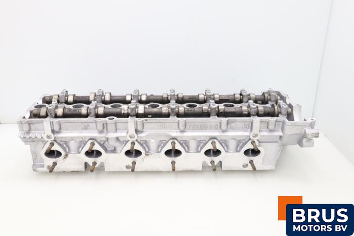 Begagnade Topplock BMW 7 serie (E65/E66/E67) 730d 24V Pris € 726,00 Inklusive moms erbjuds av Brus Motors BV