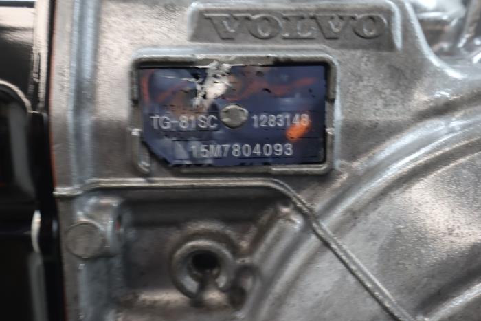 Caja de cambios de un Volvo V40 (MV) 2.0 D4 16V 2018