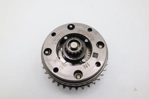 Used Camshaft sprocket Mini Clubman (F54) 1.5 One 12V Price € 181,50 Inclusive VAT offered by Brus Motors BV