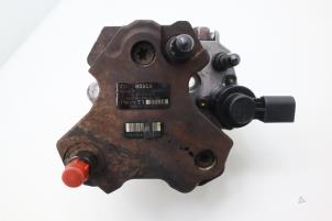 Used Mechanical fuel pump BMW 7 serie (E65/E66/E67) 730d 24V Price € 211,75 Inclusive VAT offered by Brus Motors BV