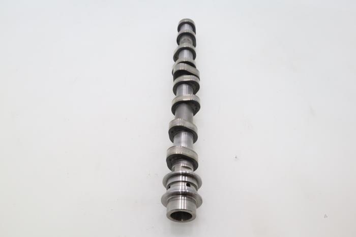 Camshaft from a BMW 5 serie (F10) 528i 16V 2014
