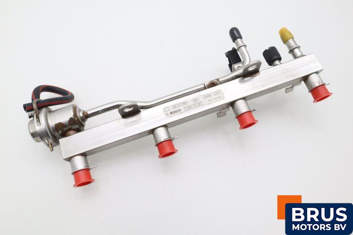 Usagé Système d'injection Opel Astra J (PC6/PD6/PE6/PF6) 1.4 Turbo 16V Prix € 90,75 Prix TTC proposé par Brus Motors BV