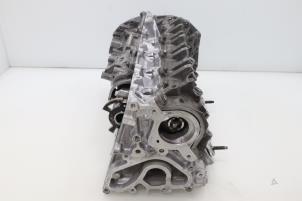Usagé Tête de cylindre Renault Kadjar (RFEH) 1.3 TCE 140 FAP 16V Prix € 786,50 Prix TTC proposé par Brus Motors BV