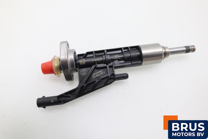 Usagé Injecteur (injection essence) Mini Mini (F56) 1.2 12V One Prix € 90,75 Prix TTC proposé par Brus Motors BV