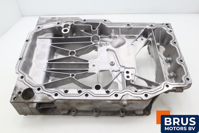 Usagé Couvercle carter Seat Leon (5FB) 1.4 TSI Ecomotive 16V Prix € 90,75 Prix TTC proposé par Brus Motors BV