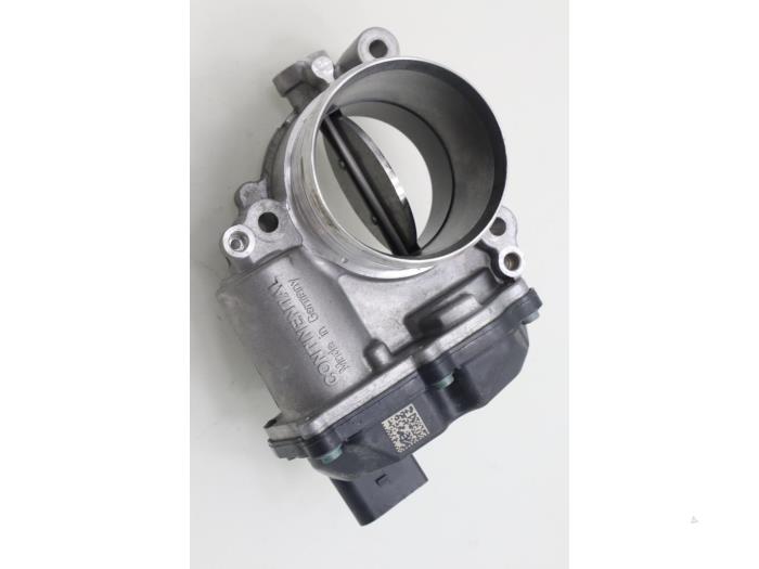 Throttle body from a Volkswagen Crafter (SY) 2.0 TDI RWD 2022