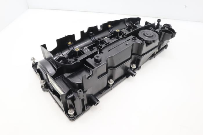 Pokrywa zaworów z BMW 3 serie (F30) 320d 2.0 16V Performance Power Kit 2016