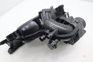 Used Intake manifold BMW 1 serie (F20) 114i 1.6 16V Price € 90,75 Inclusive VAT offered by Brus Motors BV
