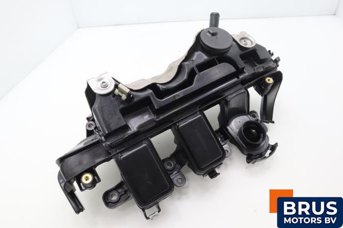 Gebrauchte Ventildeckel Mercedes Vito (447.6) 1.6 111 CDI 16V Preis € 121,00 Mit Mehrwertsteuer angeboten von Brus Motors BV