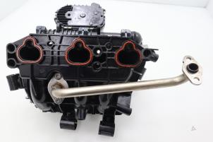 Used Intake manifold Opel Agila (A) 1.0 12V Price € 90,75 Inclusive VAT offered by Brus Motors BV