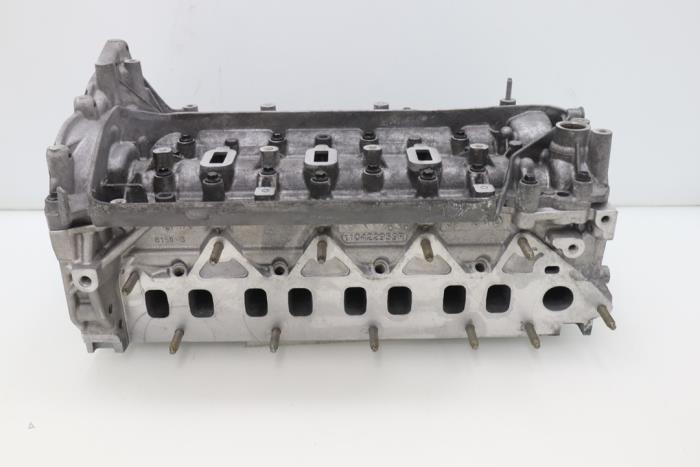 Cylinder head Mercedes Vito 1.6 109 CDI 16V - R9M502 622951