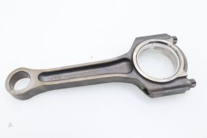 Used Connecting rod Ford Focus 3 1.0 Ti-VCT EcoBoost 12V 100 Price € 90,75 Inclusive VAT offered by Brus Motors BV