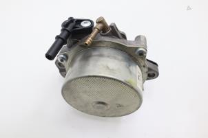 Used Vacuum pump (diesel) Opel Meriva 1.3 CDTI 16V Price € 60,50 Inclusive VAT offered by Brus Motors BV