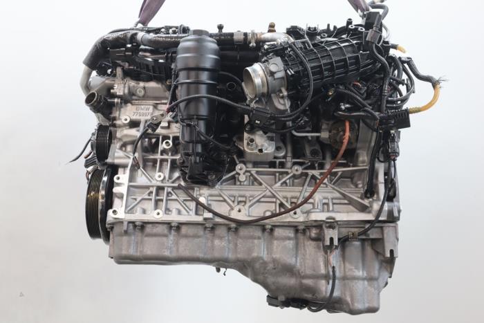 Motor de un BMW 7 serie (F01/02/03/04) 740d 24V 2012