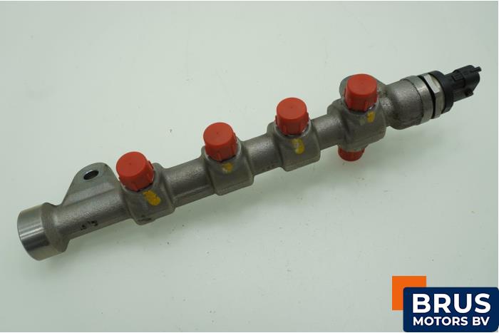 Usagé Système d'injection Jeep Cherokee (KL) 2.0 CRD 16V 4x4 Prix € 90,75 Prix TTC proposé par Brus Motors BV