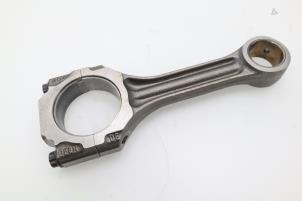 Used Connecting rod Volvo V70 (SW) 2.5 D Price € 90,75 Inclusive VAT offered by Brus Motors BV