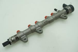 Used Fuel injector nozzle BMW 4 serie (G22) 420d xDrive 2.0 16V Price € 121,00 Inclusive VAT offered by Brus Motors BV
