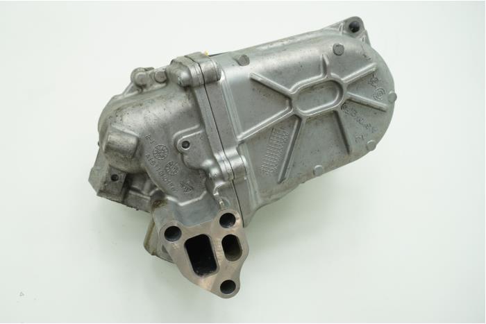 EGR valve from a Fiat Punto III (199) 1.3 JTD Multijet 85 16V 2013
