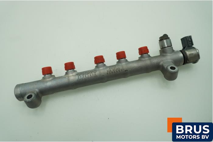 Usagé Système d'injection Volvo V60 Cross Country I (FZ) 2.0 D2 16V Prix € 151,25 Prix TTC proposé par Brus Motors BV