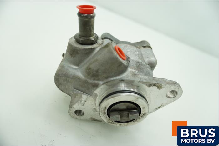 Usagé Pompe de direction Citroen Jumper (U9) 3.0 HDi 180 Euro 5 Prix € 181,50 Prix TTC proposé par Brus Motors BV