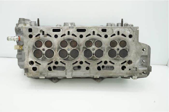 Cylinder head from a Volvo V90 II (PW) 2.0 D4 16V 2018