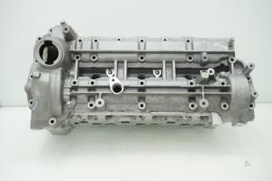 Used Cylinder head Mercedes S (W221) 3.0 S-320 CDI 24V Price € 363,00 Inclusive VAT offered by Brus Motors BV