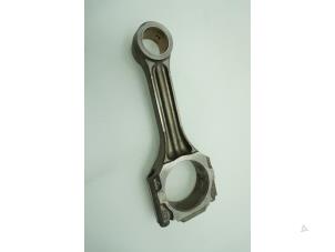 Used Connecting rod Volkswagen LT II 28/35/46 2.5 TDi Price € 90,75 Inclusive VAT offered by Brus Motors BV