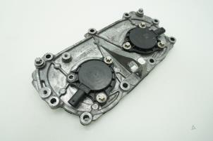 Used Timing cover Mercedes C (W205) C-180 1.6 16V Price € 151,25 Inclusive VAT offered by Brus Motors BV