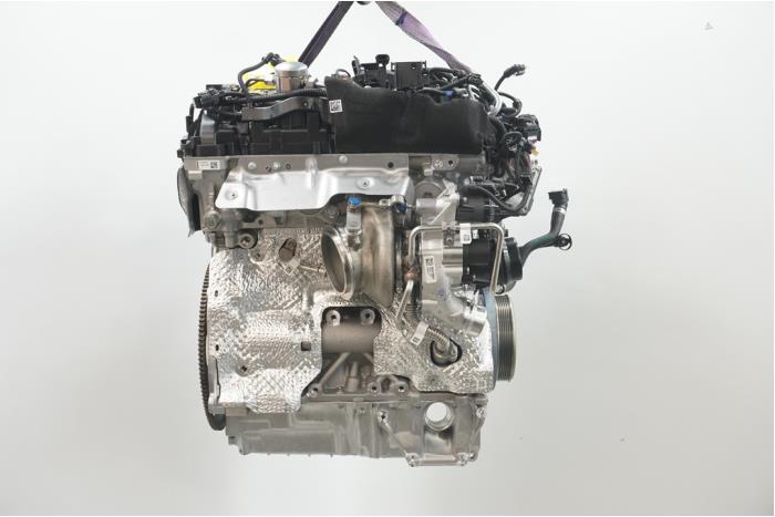 Motor from a BMW 5 serie (G30) 530i 2.0 TwinPower Turbo 16V Mild Hybrid 2023