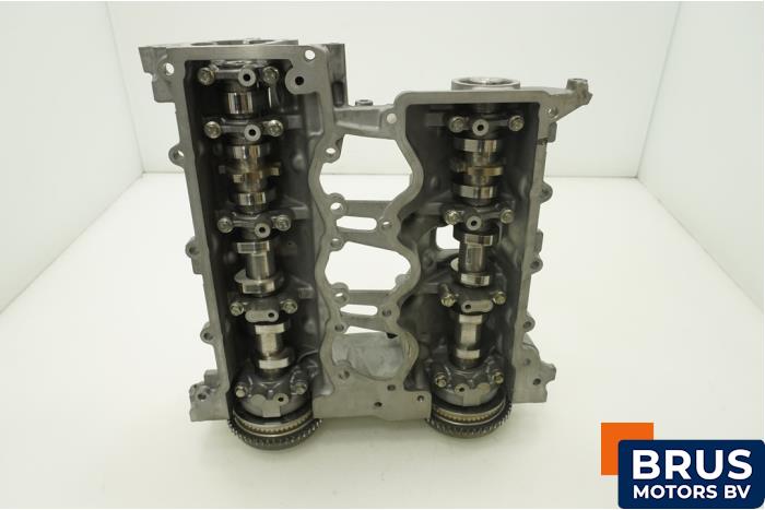 Usagé Arbre à cames Ford Focus 4 1.0 Ti-VCT EcoBoost 12V 125 Prix € 423,50 Prix TTC proposé par Brus Motors BV