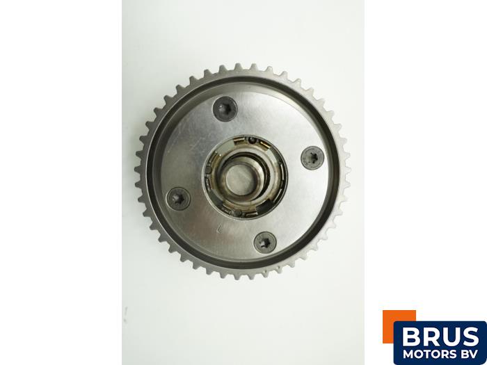 Begagnade Kamaxeldrev Opel Astra K 1.2 Turbo 12V Pris € 151,25 Inklusive moms erbjuds av Brus Motors BV