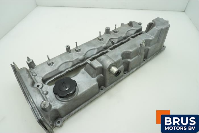 Ventildeckel van een Ford Ranger 2.5 TDCi 16V 4x4 2012