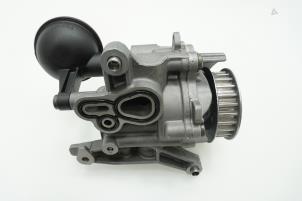 Used Oil pump Opel Astra K 1.2 Turbo 12V Price € 121,00 Inclusive VAT offered by Brus Motors BV