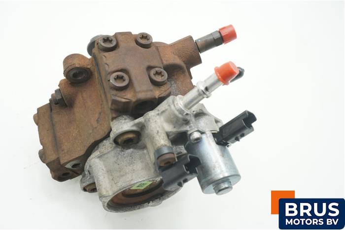 Used Mechanical fuel pump Ford Ranger 2.2 TDCi 16V Price € 363,00 Inclusive VAT offered by Brus Motors BV