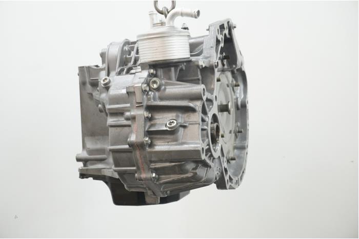 Gearbox from a MINI Countryman (R60) 2.0 Cooper D 16V Autom. 2016