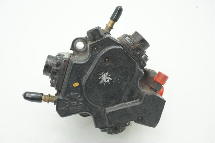 Mechanical fuel pump from a Renault Trafic (1FL/2FL/3FL/4FL) 1.6 dCi 95 2019