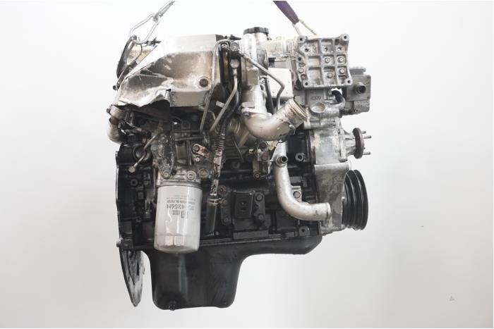 Motor de un Mitsubishi Canter 3C11 2006